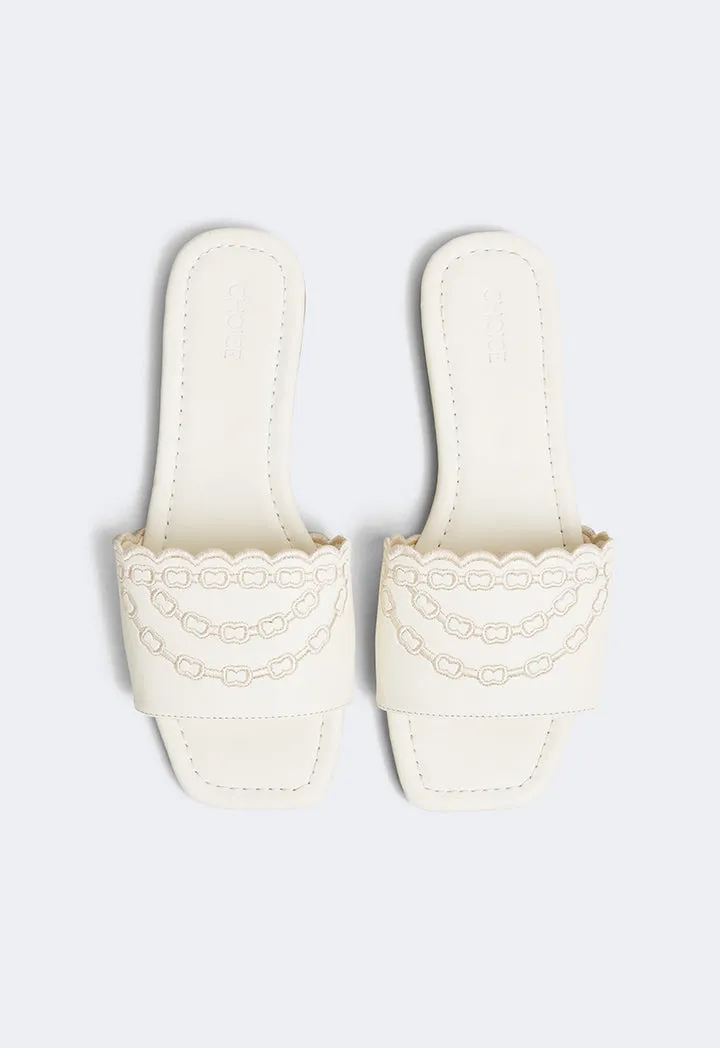 Choice Embroidered Pu Leather Flats Off White