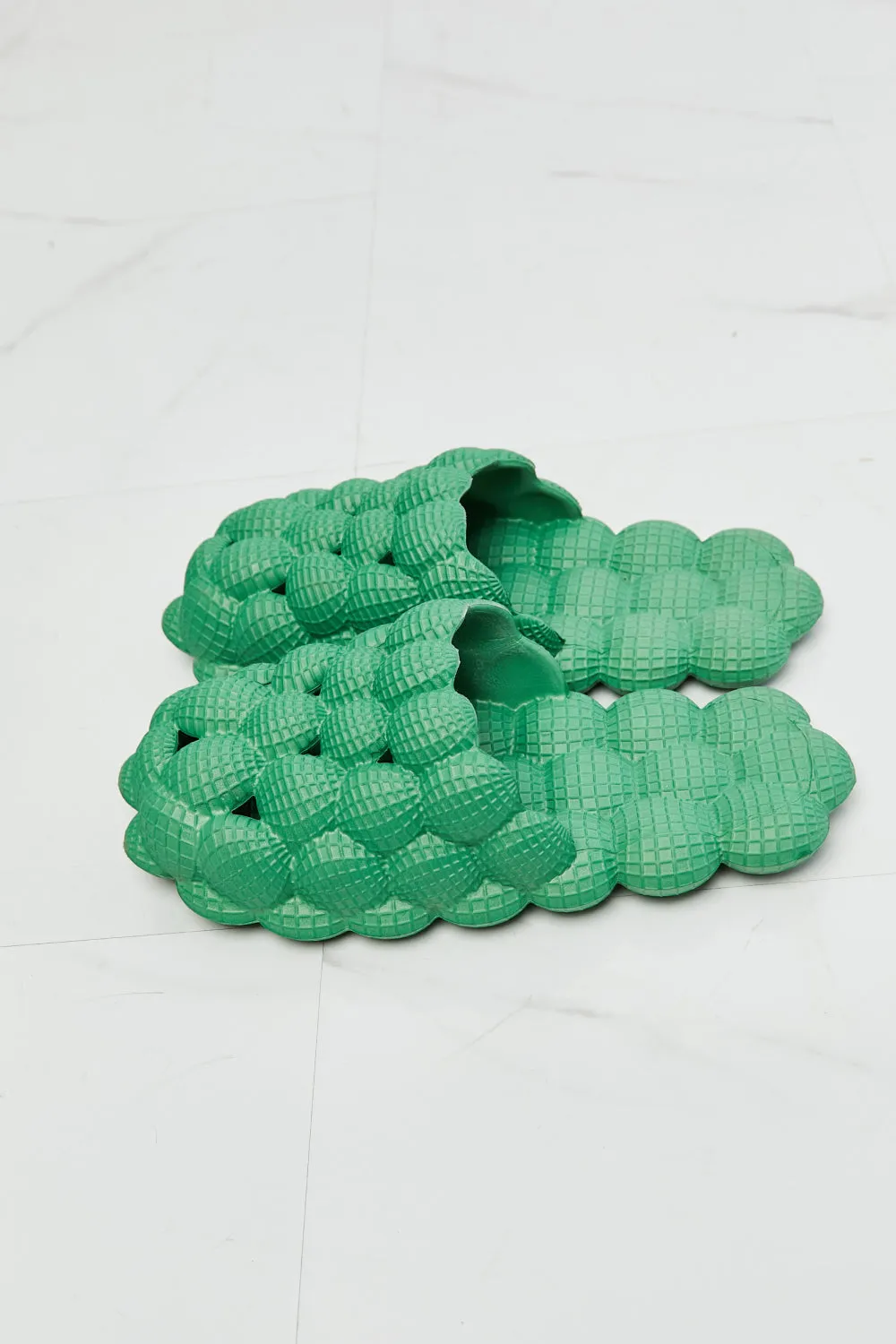 Laid Back Bubble Slides in Green