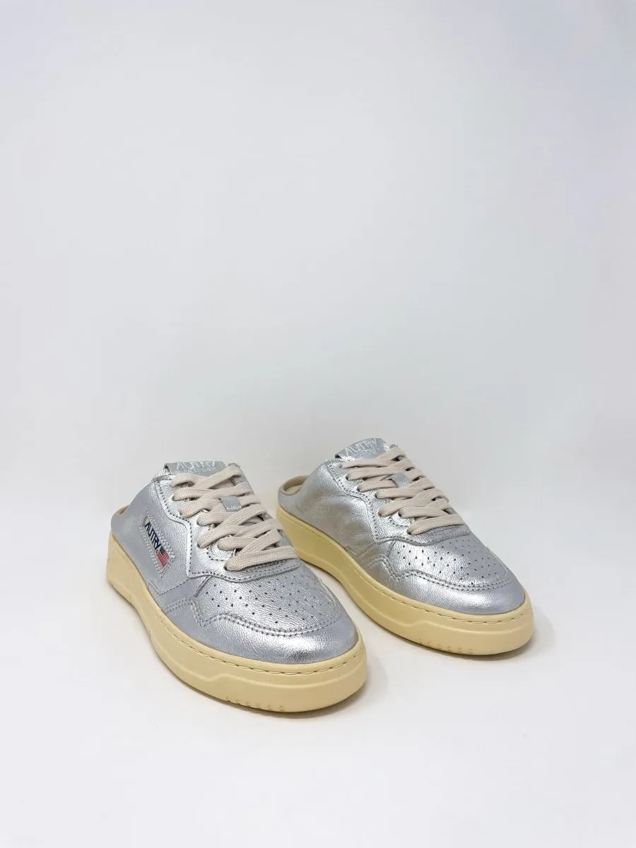 Mule Low Sneakers Leather in Goat Silver