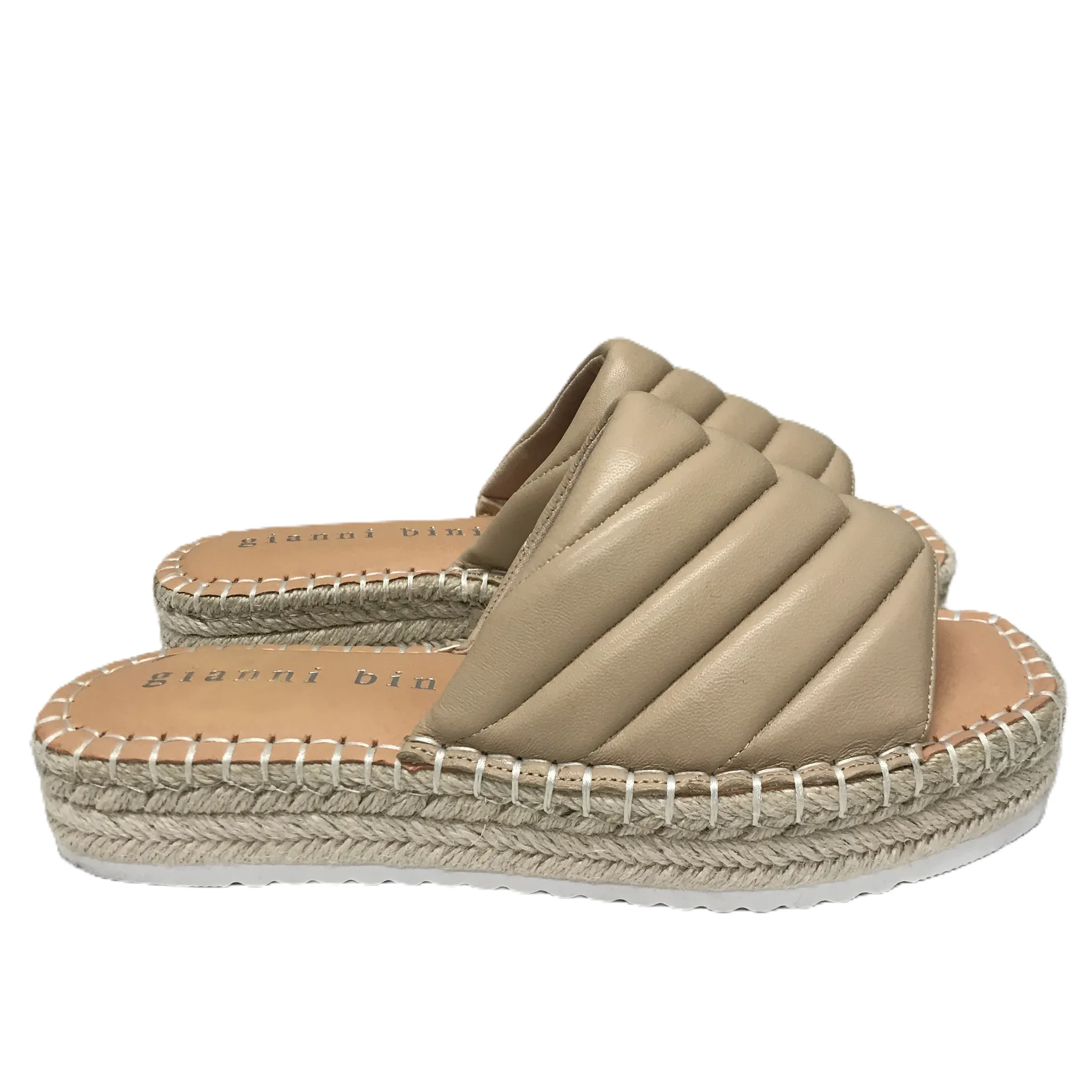 Tan Sandals Flats By Gianni Bini, Size: 7