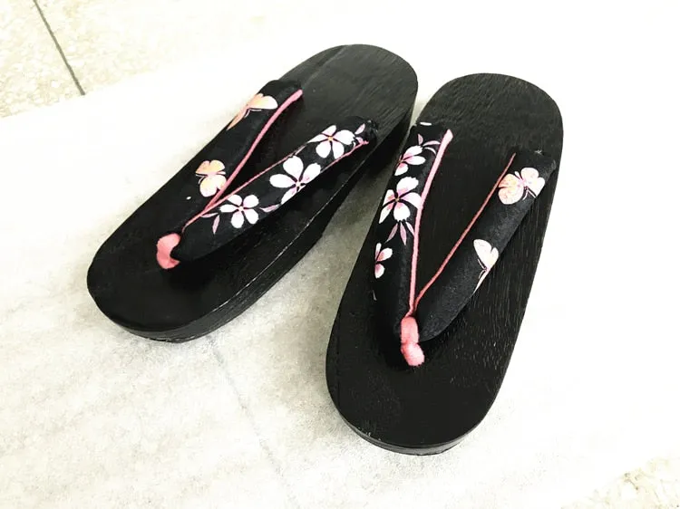 Traditional Japanese Wooden Sandal