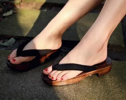 Traditional Japanese Wooden Sandal