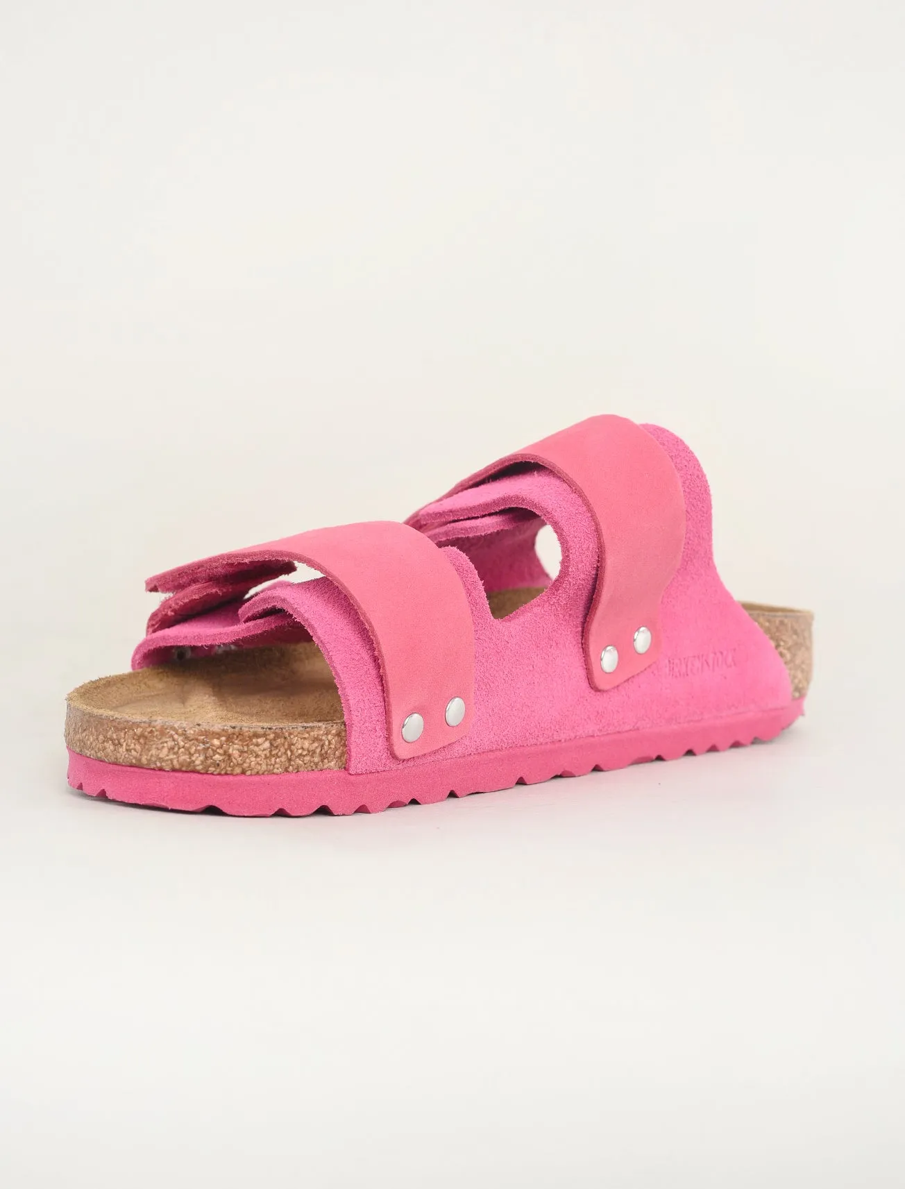 Uji Sandal, Fuchsia