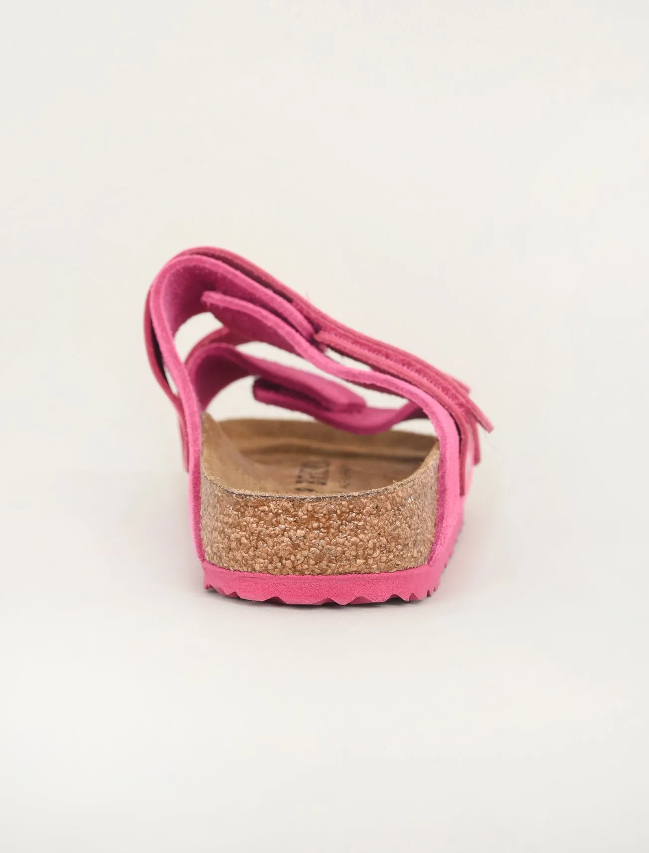 Uji Sandal, Fuchsia