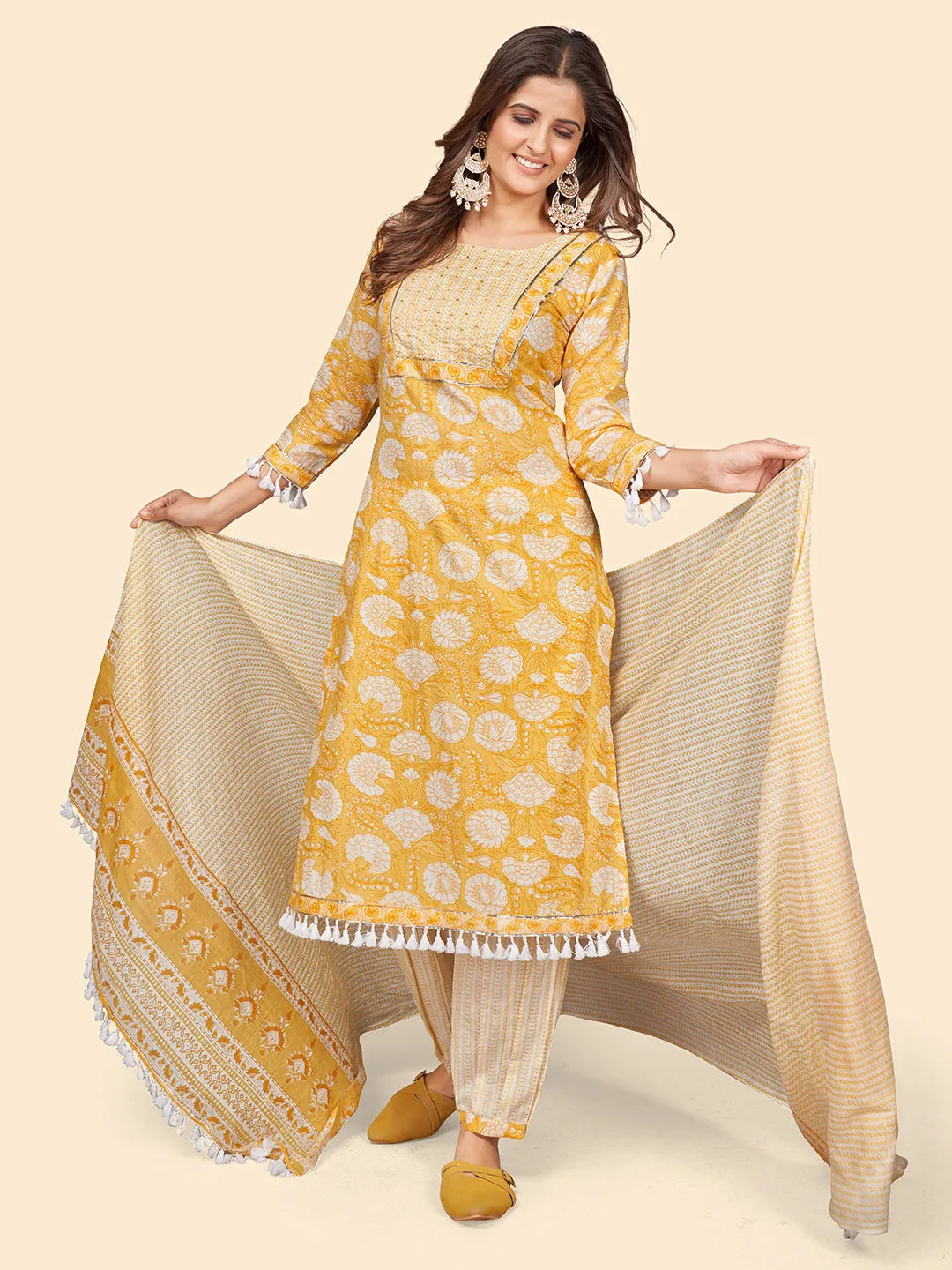 Women'S Print & Sequience Straight Cotton Yellow Stitched Kurta Pant With Dupatta